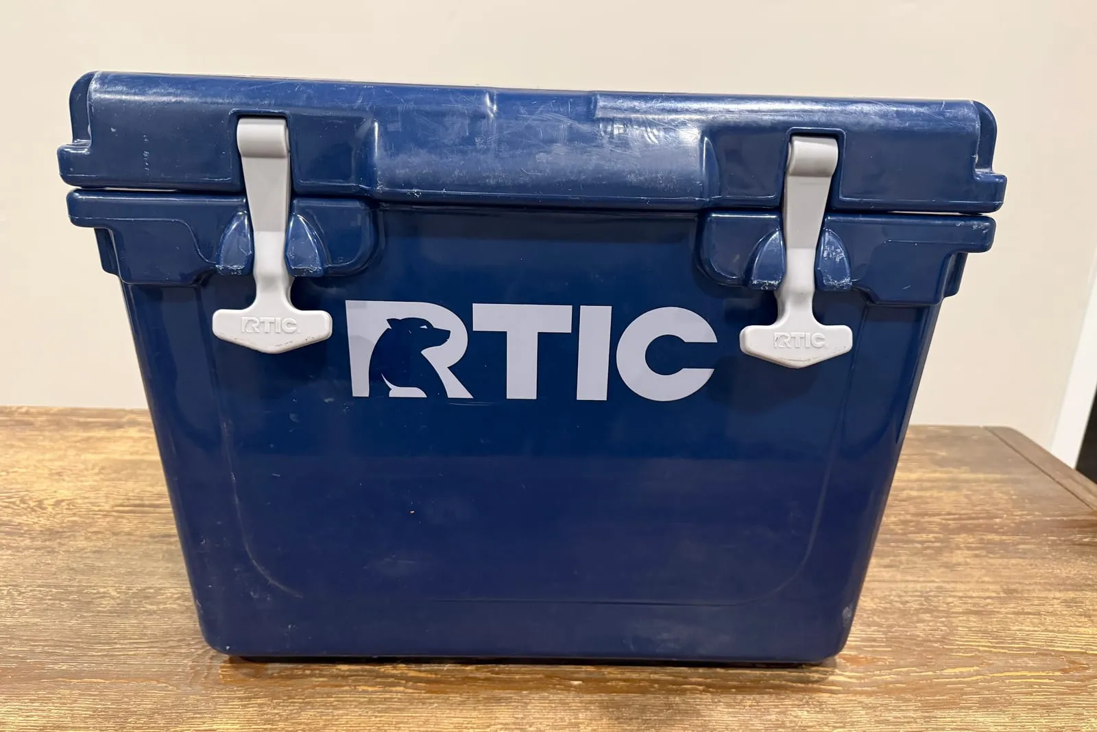The RTIC 20 qt hard cooler, scuffed up but solid after a couple years of trips